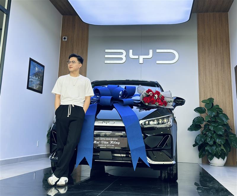 Giao xe cho Quý khách hàng